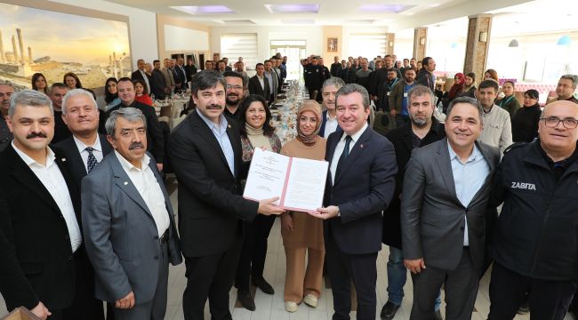 Bergama Belediyesi memurlar için Sosyal Denge sözleşmesi imzaladı
