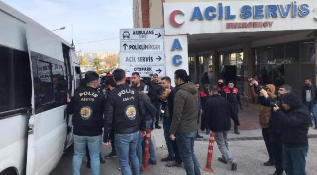 Hastane önünde 4 kişinin yaralandığı silahlı kavgaların 7 şüphelisi adliyede