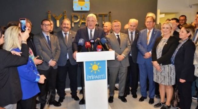 İYİ Parti İzmir’de kafalar karışık