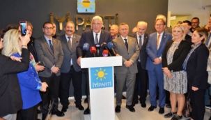 İYİ Parti İzmir’de kafalar karışık