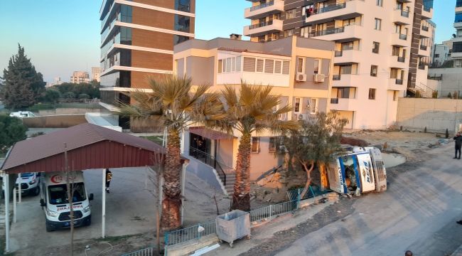 İzmir’de faciadan dönüldü: 112 binasının duvarı yıkıldı