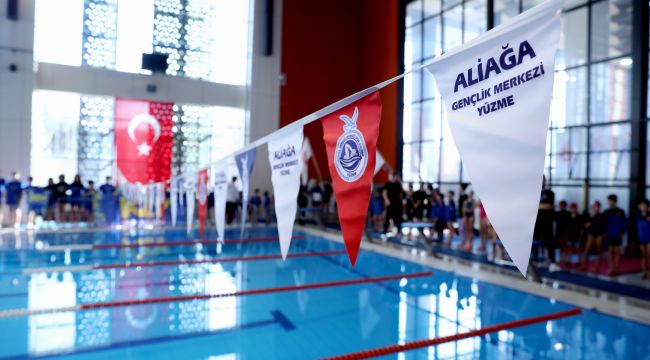 ‘İzmir Kulüpler Arası Yüzme Yarışları’ Aliağa Gençlik Merkezi’nde yapıldı
