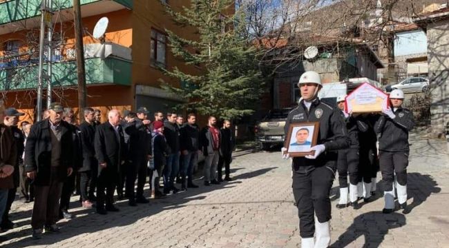 Kalp krizinden ölen polis memurunun 2 ay sonra düğünü varmış