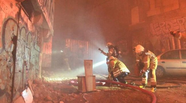 Kilise lojmanı yangınında ölenlerin kimlikleri belirlendi
