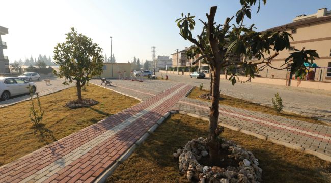 Menderes Belediyesi’nden ilçeye bin 600 metrekare yeni yeşil alan