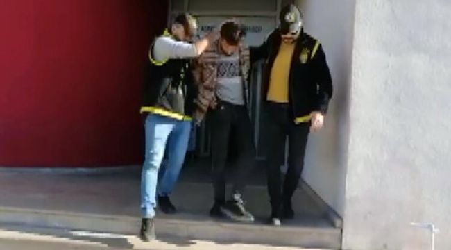 Motosikleti eve kadar yürümemek için çalmışlar