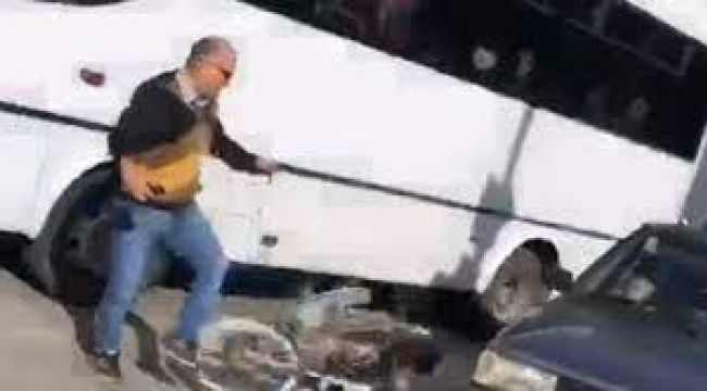 Otobüs şoförü ile motokuryenin kavgası
