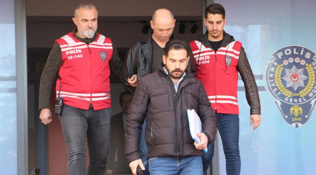 Site yöneticisini öldürüp, akaryakıt istasyonuna mesaiye gitmiş