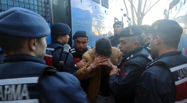 Zonguldak'ta 2 kız çocuğuna istismar davasında 24 sanık hakim karşısında