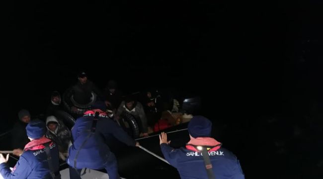 9 düzensiz göçmen kurtarıldı
