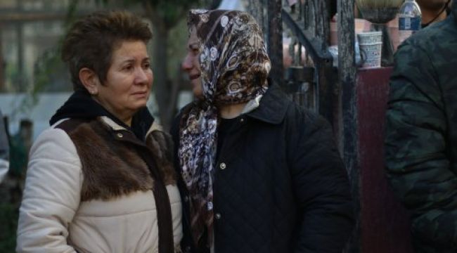 Depremde ikinci gün: 3 bin 419 vatandaş hayatını kaybetti