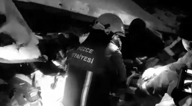 Elbistan’da 41 saat sonra enkazdan çıkardılar