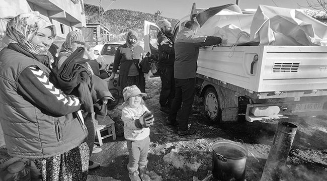 Erciyes A.Ş. Tecrübeli ve Teknik Ekibi ile deprem bölgesinde