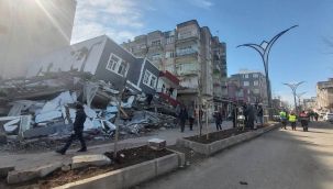 Foca'lı kurtarma ekibi 2 günde 3 çocuğu enkaz altından çıkardı