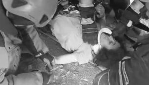 Hatay’da AFAD ekipleri 80. saatte 40 yaşındaki kadını enkazdan sağ çıkardı