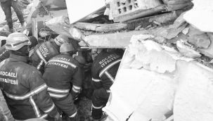 Kocaeli'den afet bölgelerine giden ekip 54 kişiyi enkazdan sağ kurtardı