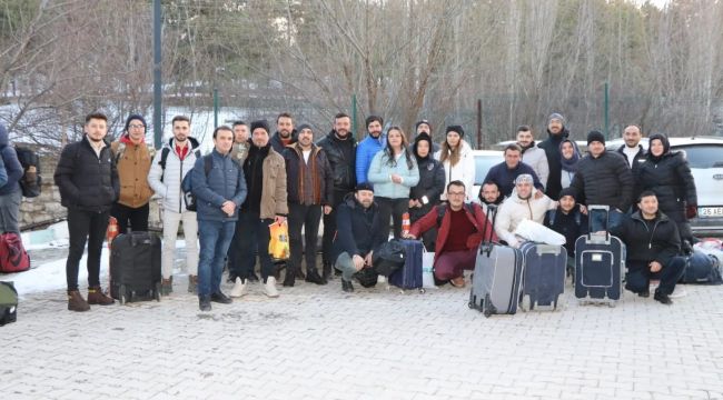 Kütahya Sağlık Müdürlüğü deprem bölgesine 27 personel daha gönderdi