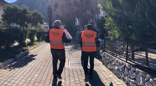 Marmaris depremzedeler için seferber oldu