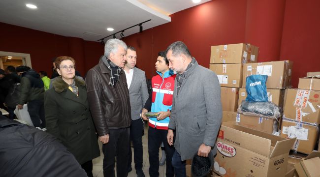 Narlıdere'nin deprem bölgesine desteği devam ediyor