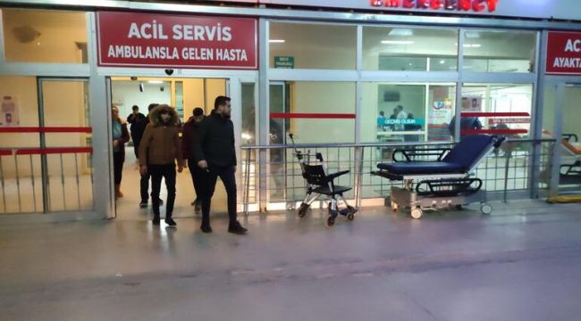 Pazar yerinde sopalı kavga