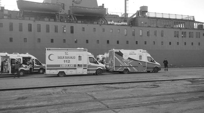 TCG İskenderun, yardım malzemelerinin naklini kesintisiz sürdürüyor