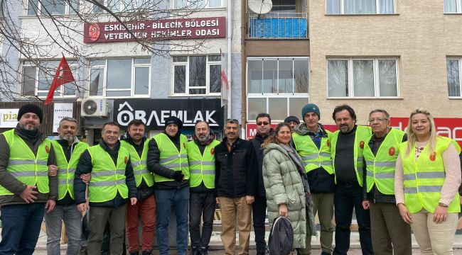 Veteriner hekimler deprem bölgesini yalnız bırakmadı