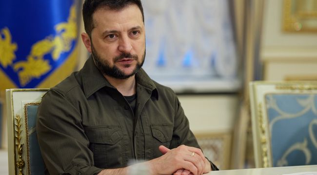 Zelenskiy Türkiye'ye yardım sağlanmasına ilişkin kararı imzaladı