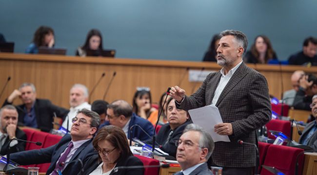 Bayraklı’nın depremzedeleri kaderine terk edildi