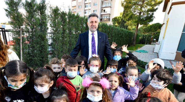 Bayraklı’nın öğrencileri doğa ile iç içe