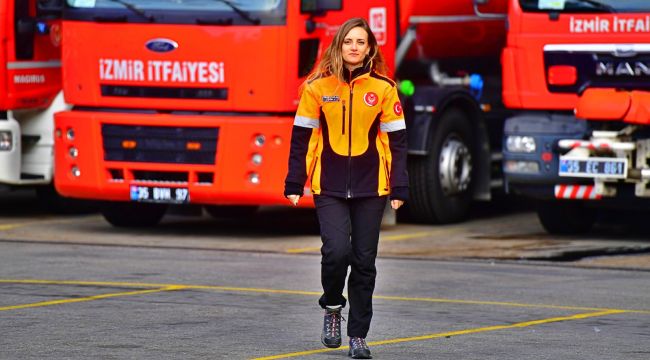 Depremde görevli kadın itfaiyeci gözyaşları içinde anlattı