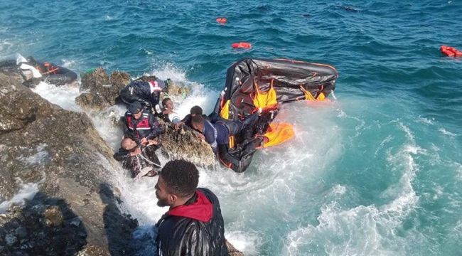 Kuşadası Körfezi'nde can pazarı