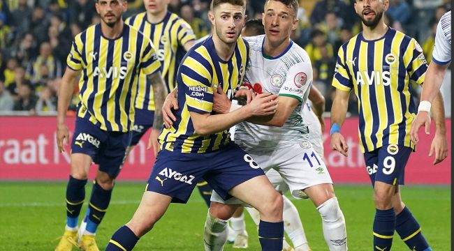 Milli takıma en fazla futbolcu Fenerbahçe'den