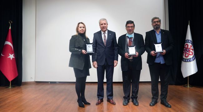 Rektör Prof. Dr. Budak: Sağlık çalışanlarımız tüm zorlu koşullara rağmen fedakârca çalışıyor