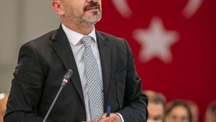 AK Partili Hızal’dan Büyükşehir otoparkına asılan Kılıçdaroğlu posterine tepki