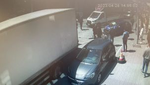 Ters yola girip kaza yaptılar ardından kaçtılar o anlar kamerada