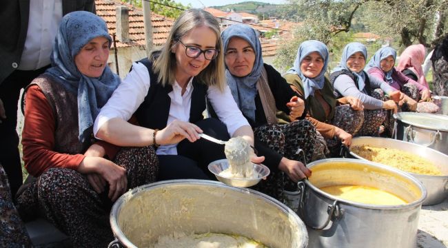 AK Partili Çankırı muhalefetin İzmir reklamına yüklendi