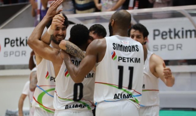 Aliağa Petkimspor'a 1 galibiyet yetiyor