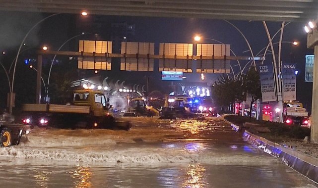 Ankara'da metro istasyonlarını sular bastı, yollar göle döndü, sürücüler mahsur kaldı