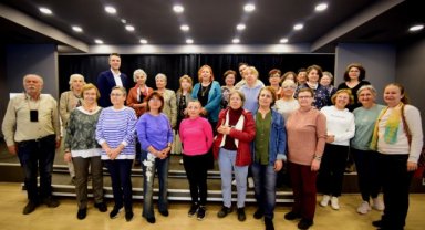 Bornovalı Kadınlarla Etkin Okuma Projesi