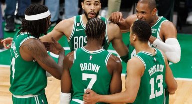 Boston Celtics, konferans finaline yükseldi