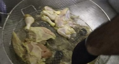 Bozuk etleri çamaşır suyu ile yıkayıp müşterilere yedirdiler