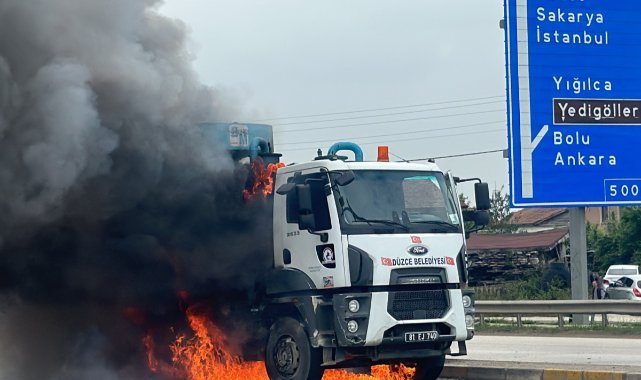 Düzce'de kamyon cayır cayır yandı