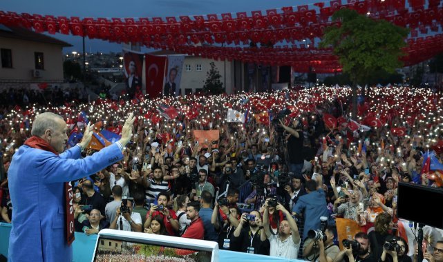 Erdoğan: Asıl rakibimiz CHP Genel Başkanı değil rehavet