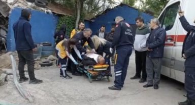 Feci kaza: Servis otobüsü ile halk otobüsü çarpıştı