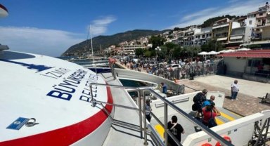 İzmir-Midilli seferlerinde gençlere yüzde 50 indirim