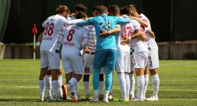 Kaf-Kaf Yeni Mersin İdman Yurdu deplasmanında