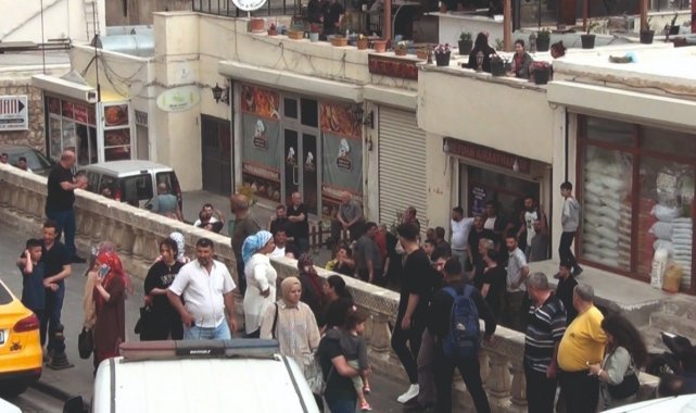 Mardin'de çarşı merkezinde silahlı kavga