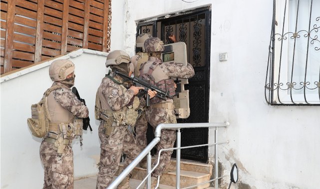 Mersin merkezli 5 ilde eş zamanlı operasyon