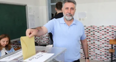 Sandal ailesi oy kullandı: Yarın, bugünden daha güzel olacak