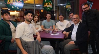 Sürekli gençlere seslendi: Beraber tarih yazacağız